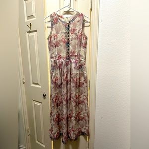 100%silk dress, fit size small